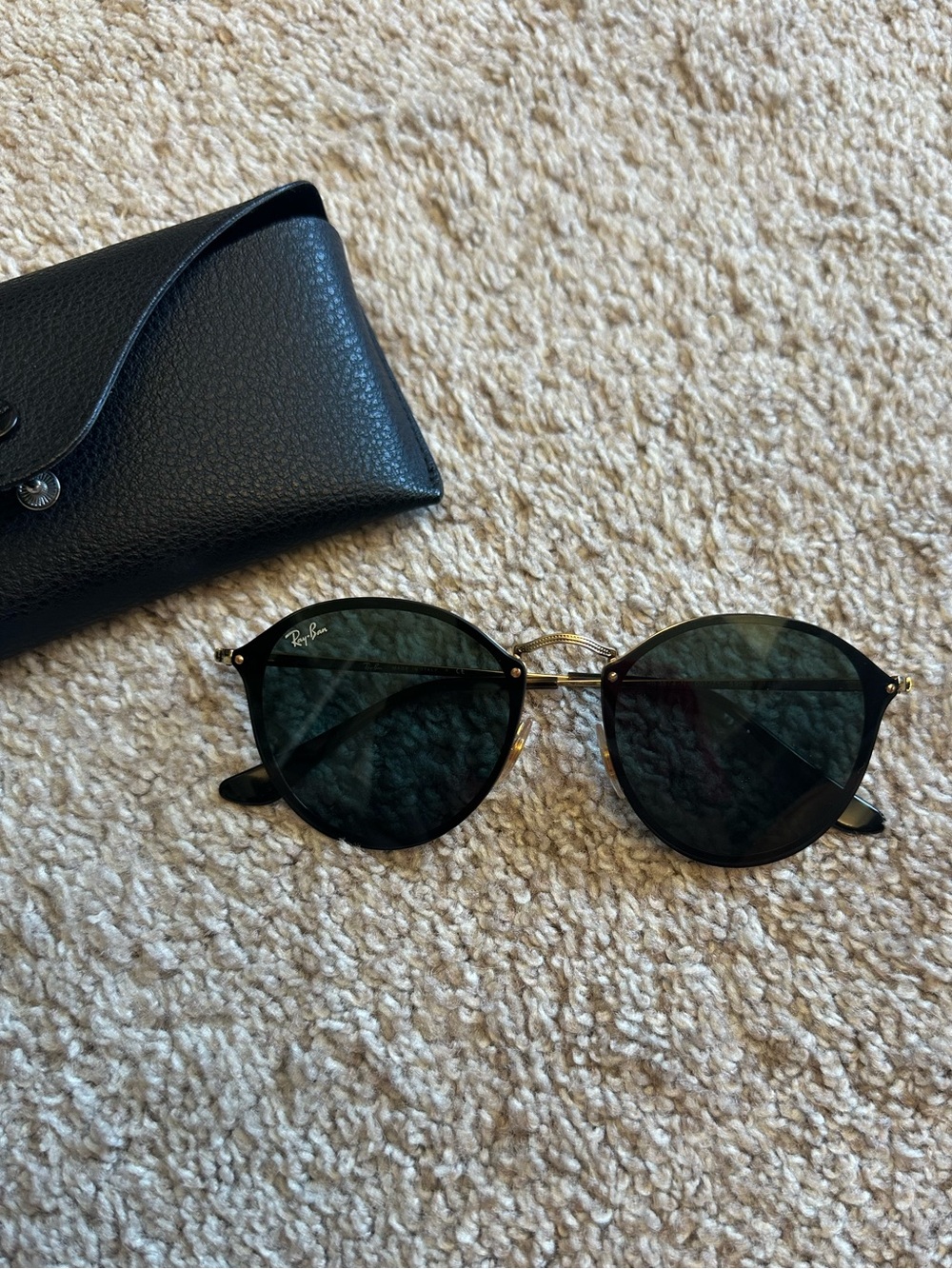 Ray-Ban Gold and Black Round Sunglasses